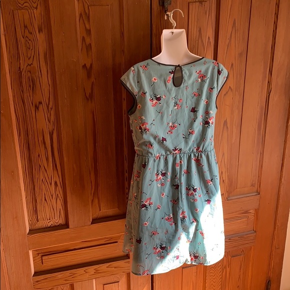 Xhilaration Vintage Style Turquoise Floral Dress - Picture 5 of 11
